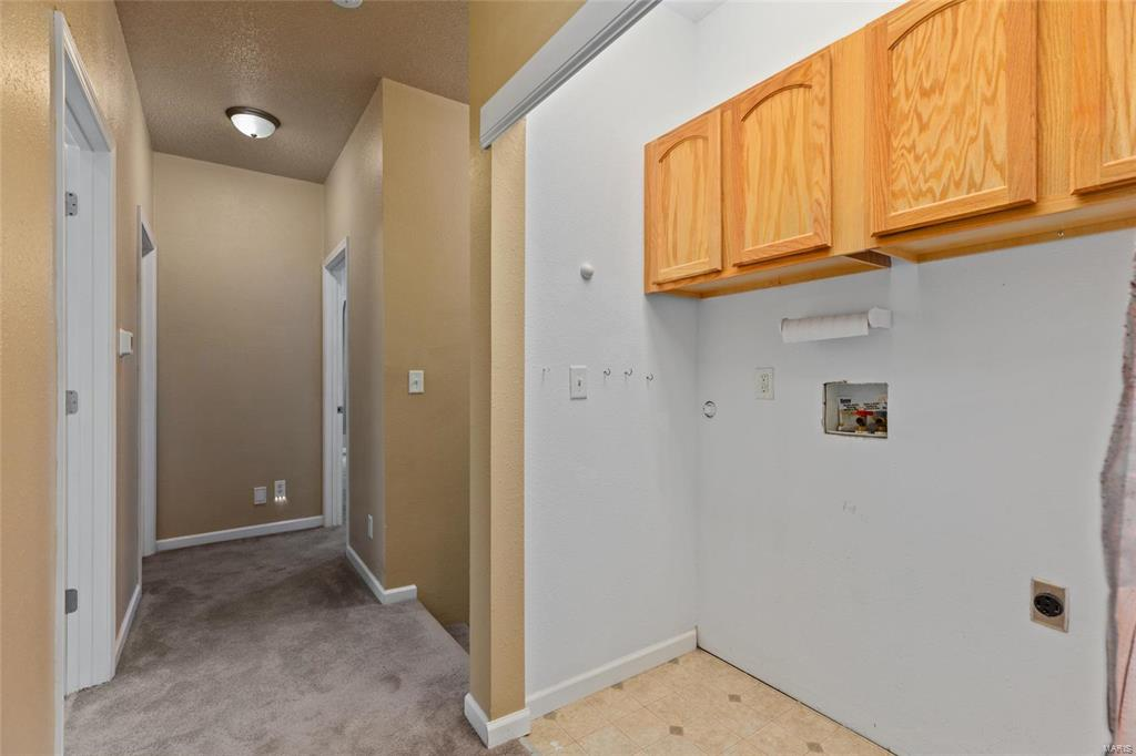 Listing Image #12