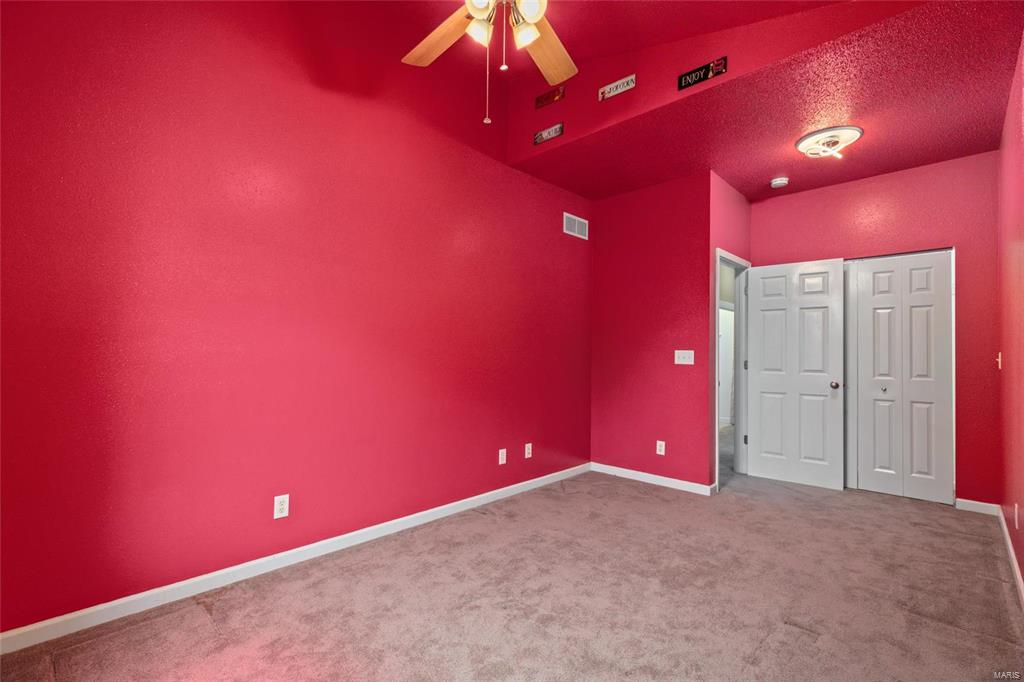 Listing Image #24