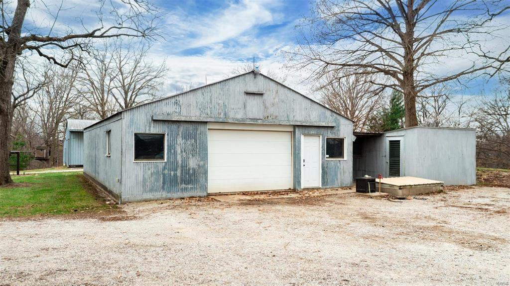 Listing Image #8
