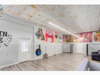 Listing Image #13