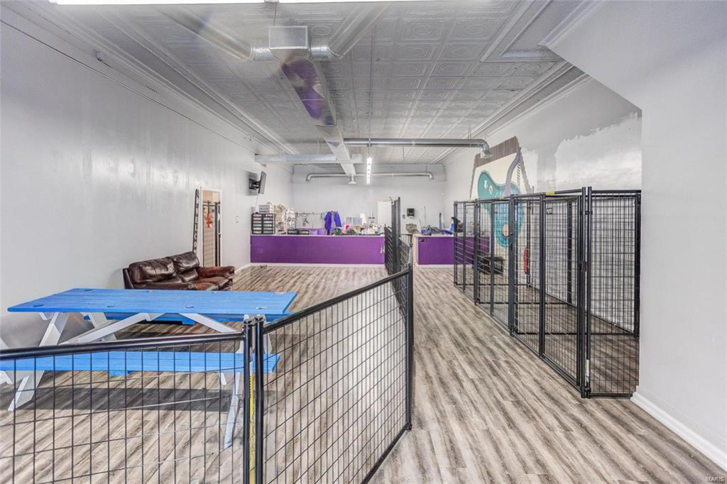 Listing Image #7