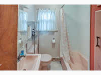 Listing Image #13