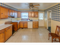 Listing Image #8