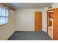 Listing Image #9