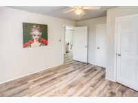 Listing Image #13
