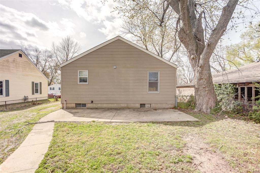 Listing Image #5