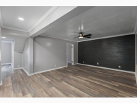 Listing Image #12