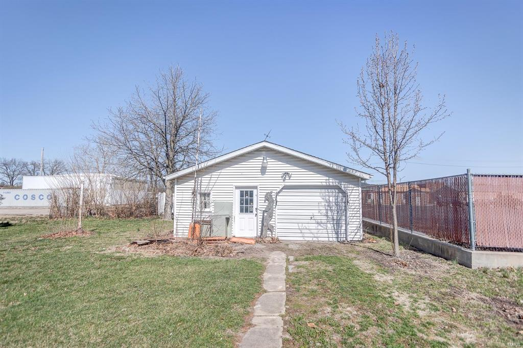 Listing Image #4