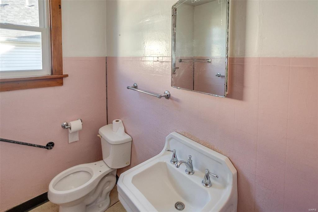 Listing Image #21