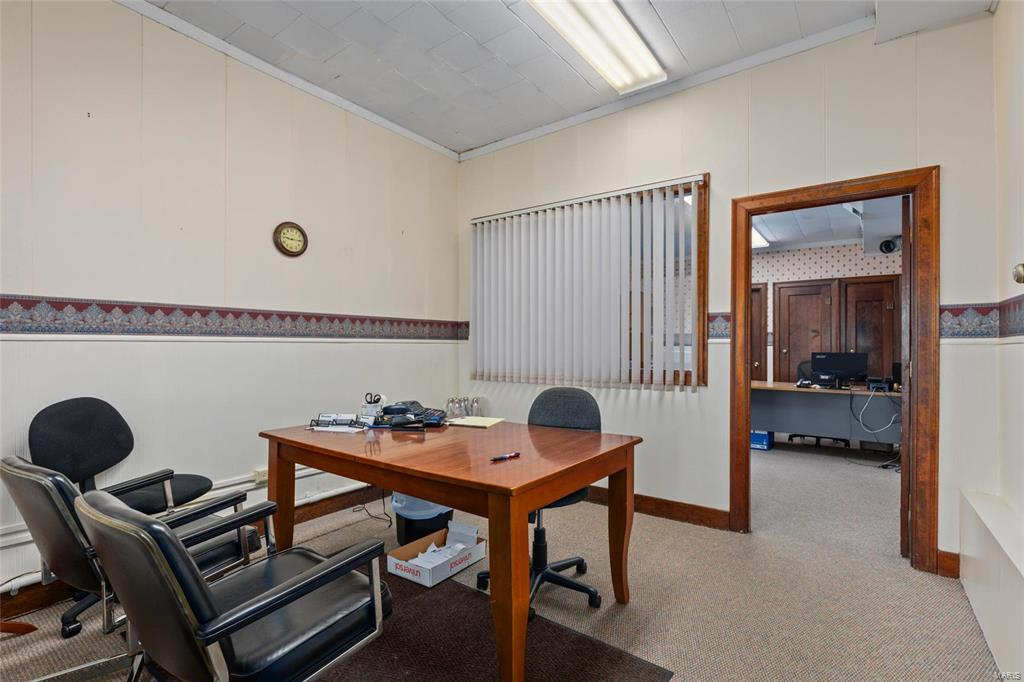 Listing Image #15