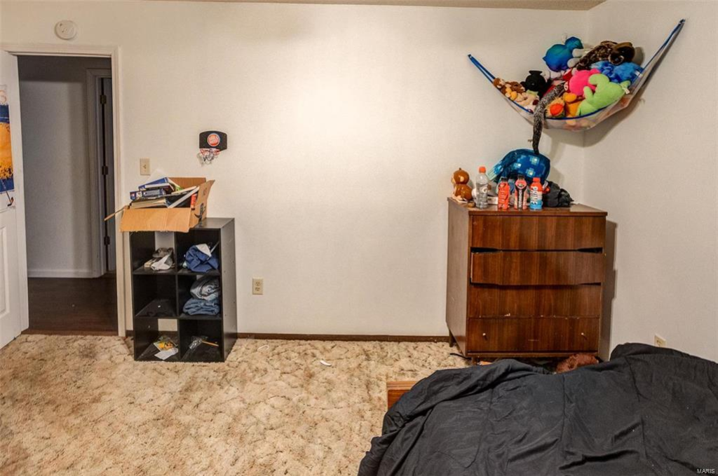Listing Image #15