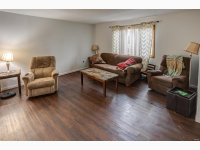 Listing Image #9