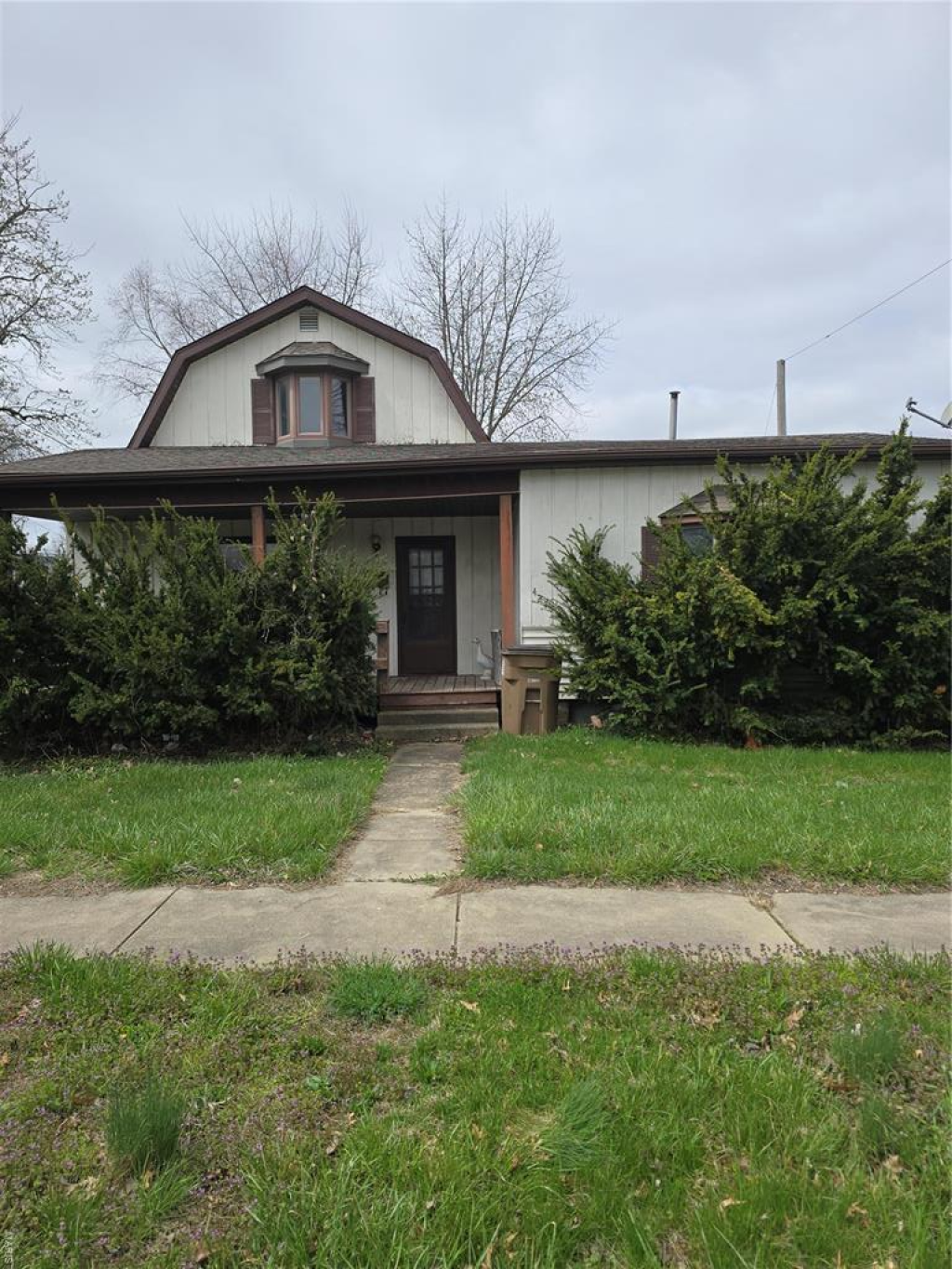 Listing Image #1