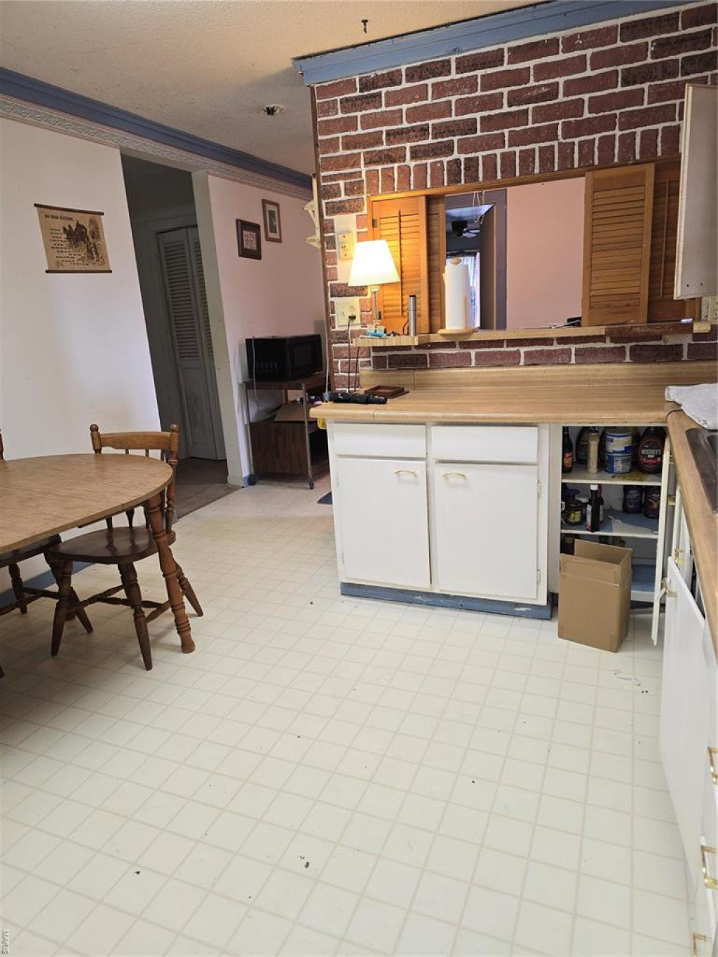 Listing Image #7