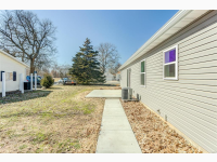 Listing Image #23