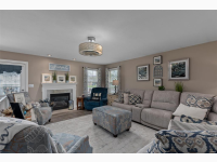 Listing Image #19