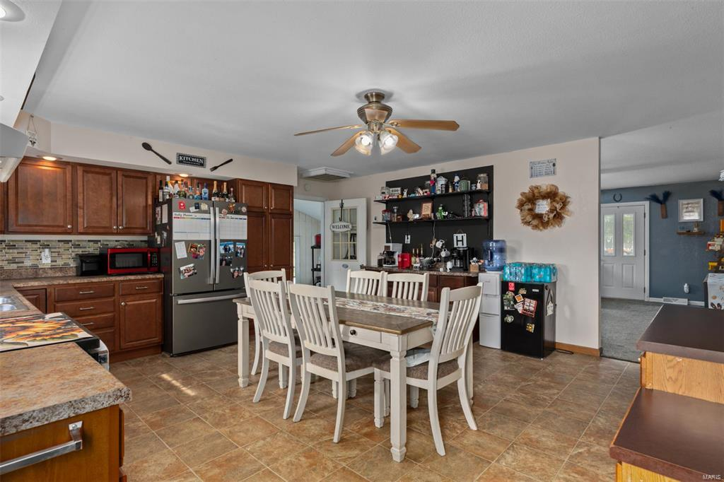 Listing Image #13