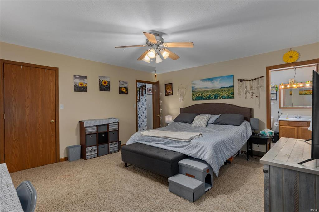 Listing Image #16