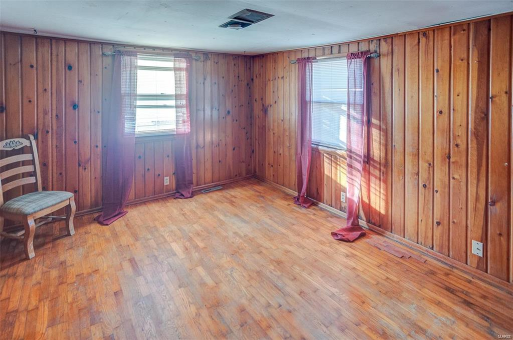 Listing Image #6