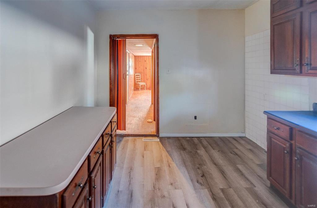 Listing Image #7