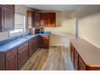 Listing Image #8