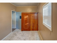 Listing Image #9