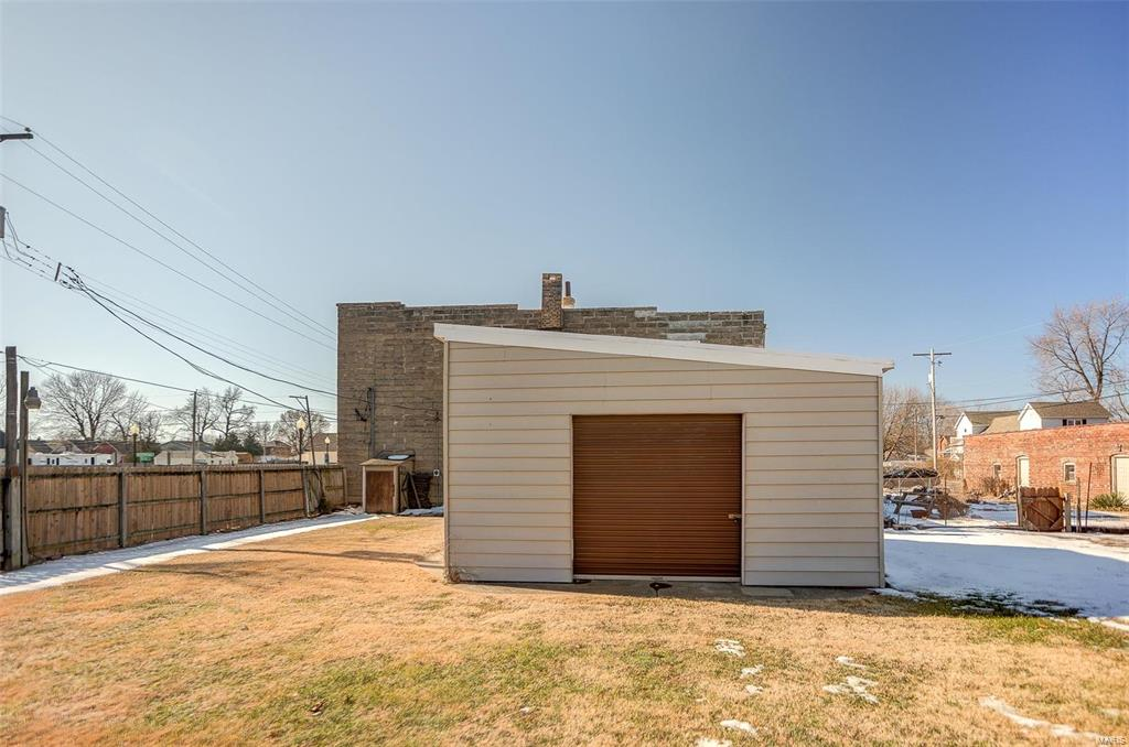 Listing Image #32